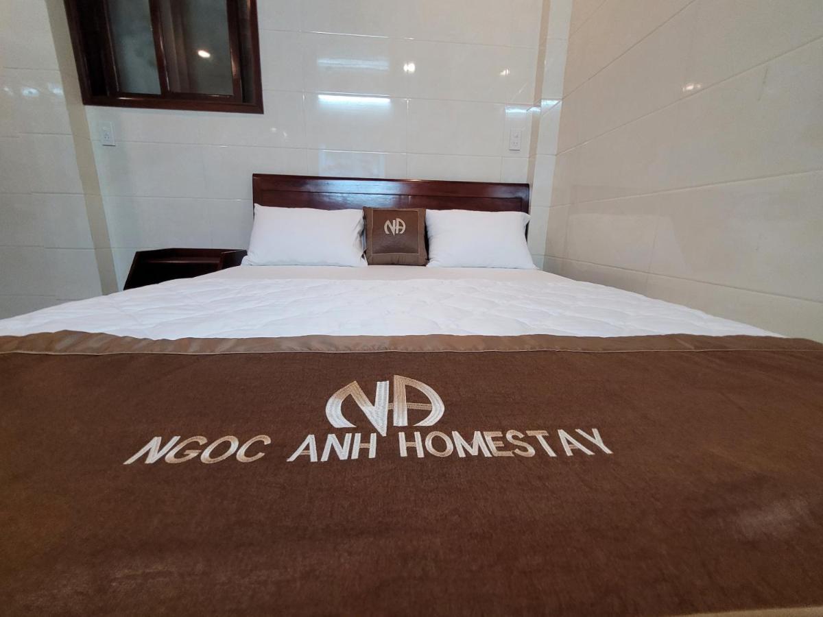 Ngoc Anh Homestay Thon Kim Long Buitenkant foto